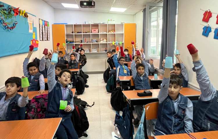 ریتم و گیم-کار با کاپ جهت هماهنگی گروهی و چشم دست انجام شد