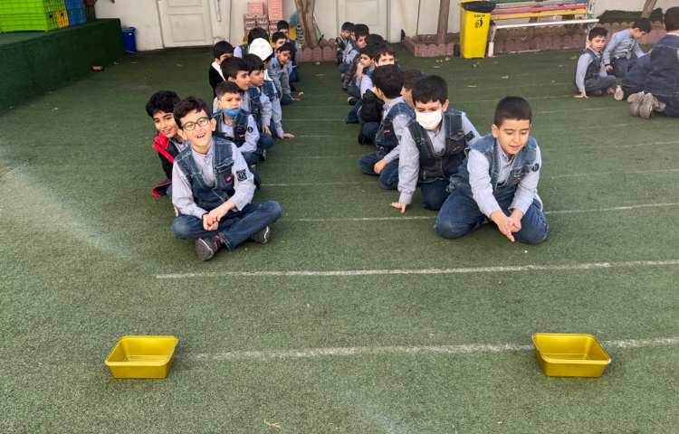 ریتم و گیم-کار برای تقویت مهارت ادراکی حرکتی عمل و عکس العمل انجام شد