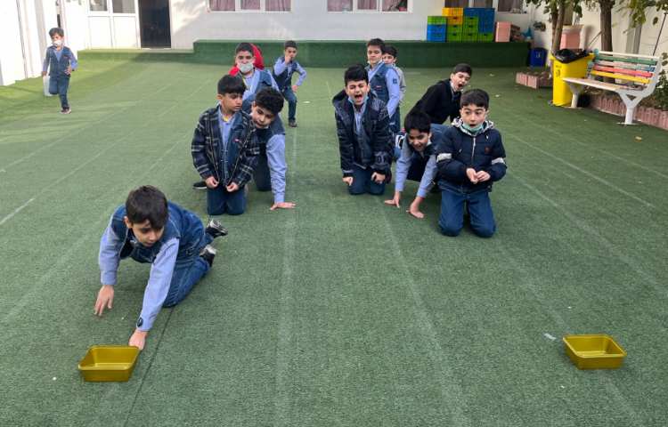 ریتم و گیم-کار برای تقویت مهارت های ادراکی حرکتی عمل و عکس العمل انجام شد