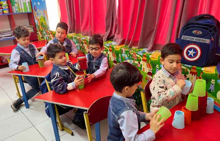 ریتم و گیم -کار با کاپ جهت تقویت هماهنگی گروهی ،چشم و دست انجام شد 3