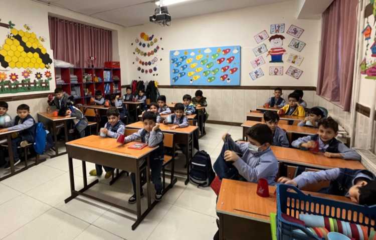 ریتم و گیم -کار با کاپ جهت هماهنگی چشم و دست و تقویت هماهنگی گروهی انجام شد 3