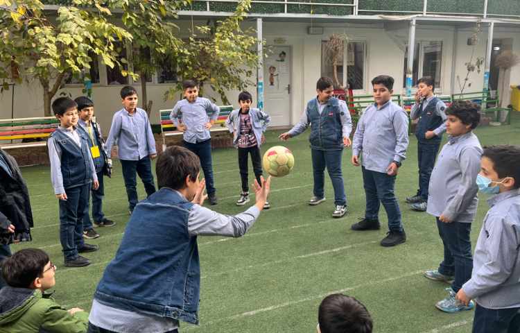 ریتم و گیم - کار برای تقویت مهارت ادراکی حرکتی عمل و عکس العمل انجام شد