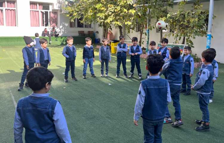 ریتم و گیم -کار برای تقویت مهارت ادراکی حرکتی عمل و عکس العمل انجام شد 2