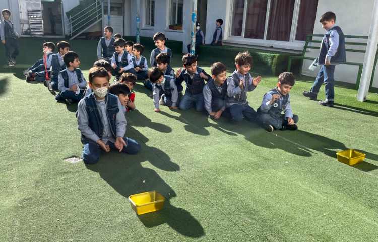 ریتم و گیم -کار برای تقویت مهارت ادراکی حرکتی عمل و عکس العمل انجام شد 3