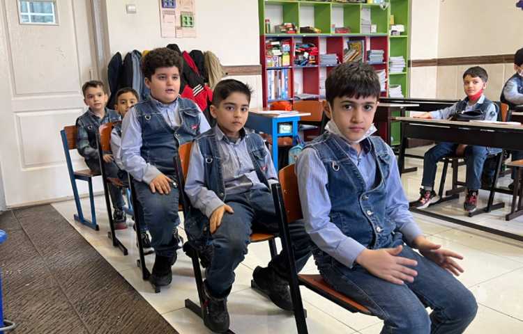 ریتم و گیم -کار جهت تقویت عصب عضله/عمل و عکس العمل/هماهنگی گروهی انجام شد 2