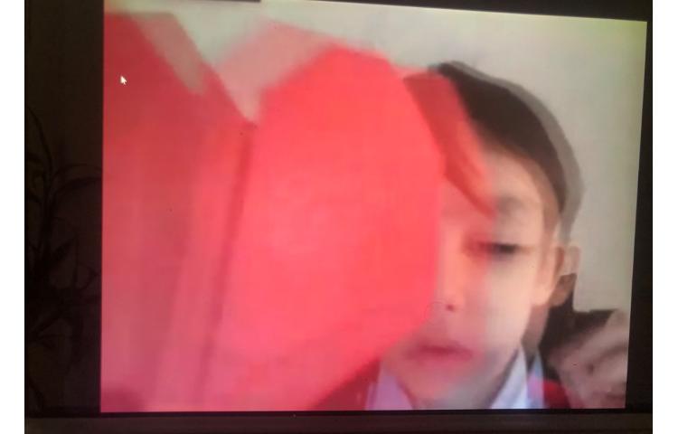 زبان‌آموزی:برای تفهیم یادگیری نشانه (ق) اوریگامی قلب درست شد. 4