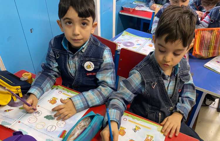 :زبان آموزی صدای (ز) به همراه کاردستی زنبور 2