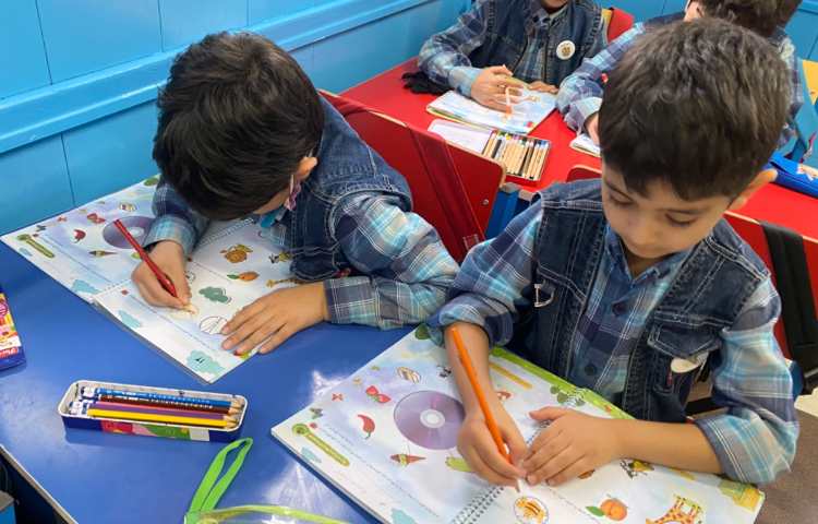 :زبان آموزی صدای (ز) به همراه کاردستی زنبور 3