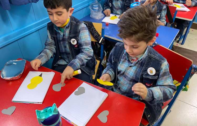 :زبان آموزی صدای (ز) به همراه کاردستی زنبور 8