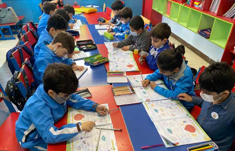 :زبان آموزی و دست های توانا، کلاس قاصدک 4