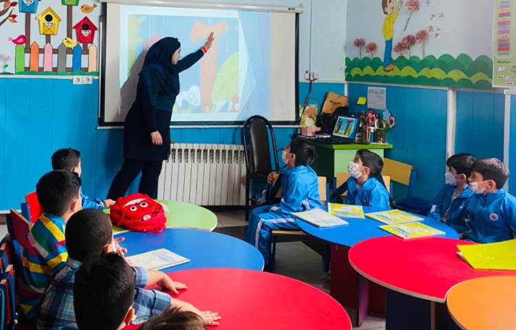 :زبان آموزی، کلاس قاصدک 3