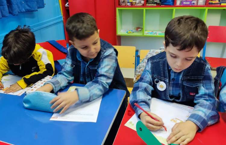 :زبان آموزی، کلاس قاصدک 3