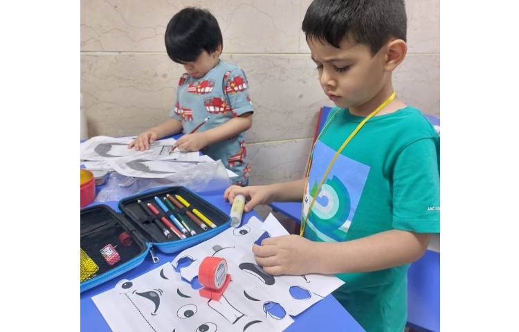 زبان انگلیسی Feelings dough craft 5