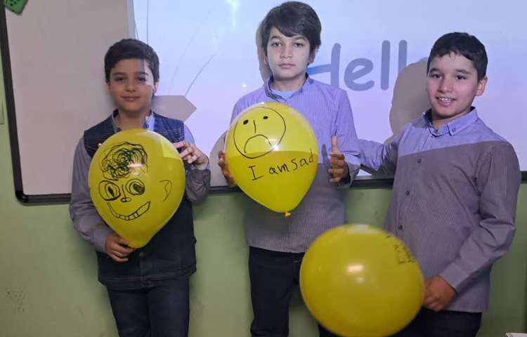 زبان عمومی Feelings 1