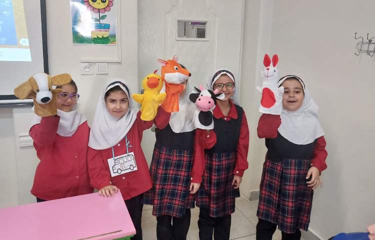 Reading the story book زبان عمومی 3