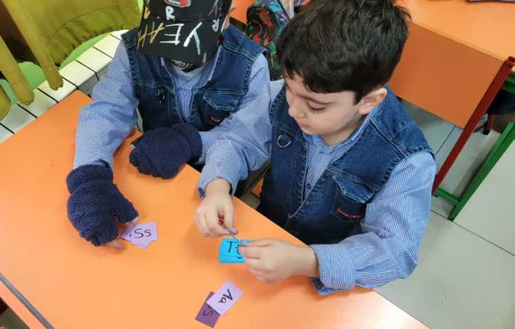 زبان عمومی Letter Tt 3