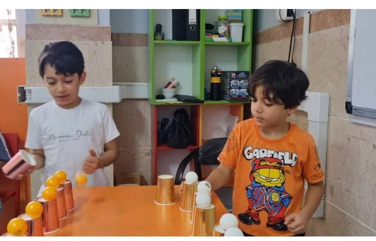 زبان و بازی