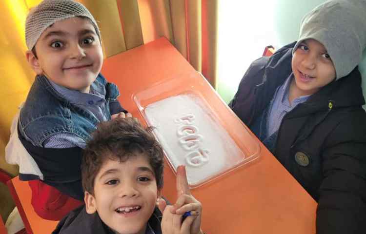 زبان Blending and dictation practice on the salt. 1