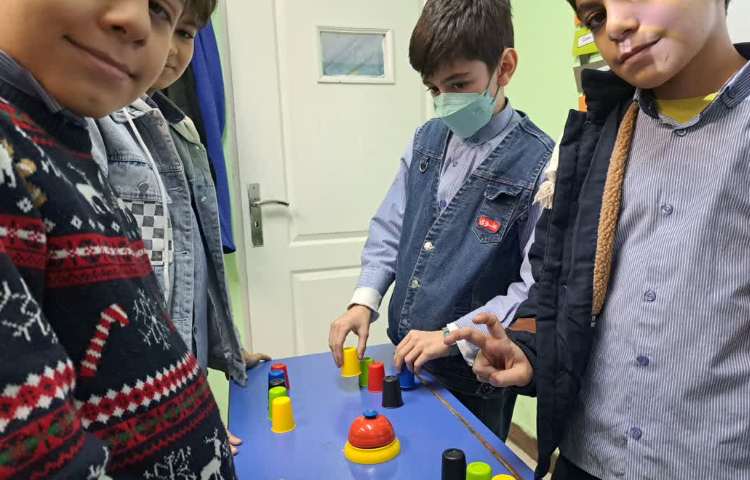 زبان Balance game 9