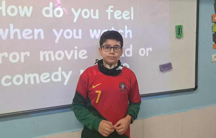 زبان Pass the ball and read what you wrote before