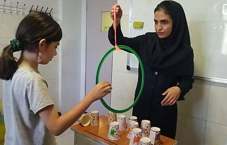 زبان