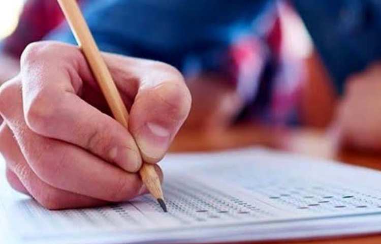 زمان امتحانات نهایی احتمالاً تغییر می‌کند