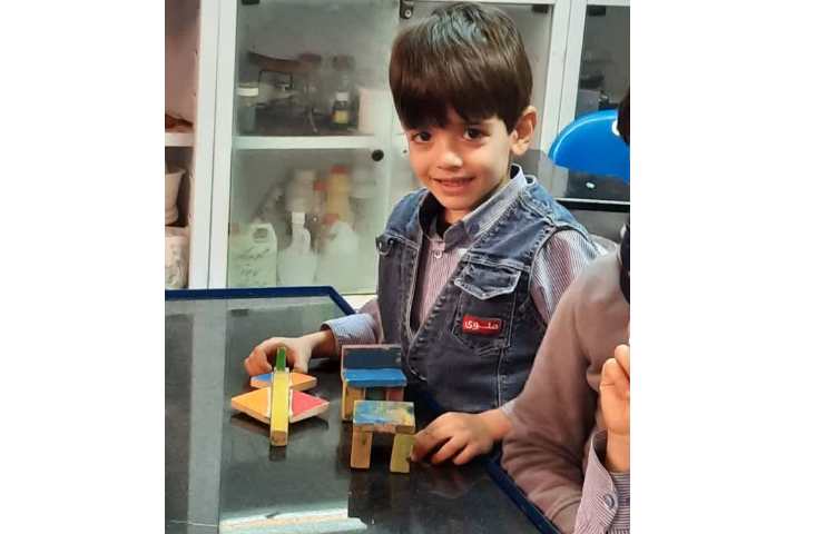 زنگ آزمایشگاه دست سازه های علوم 2