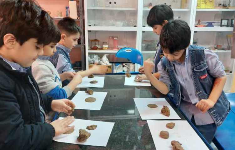 زنگ آزمایشگاه زمین خانه ی خاکی ما 3