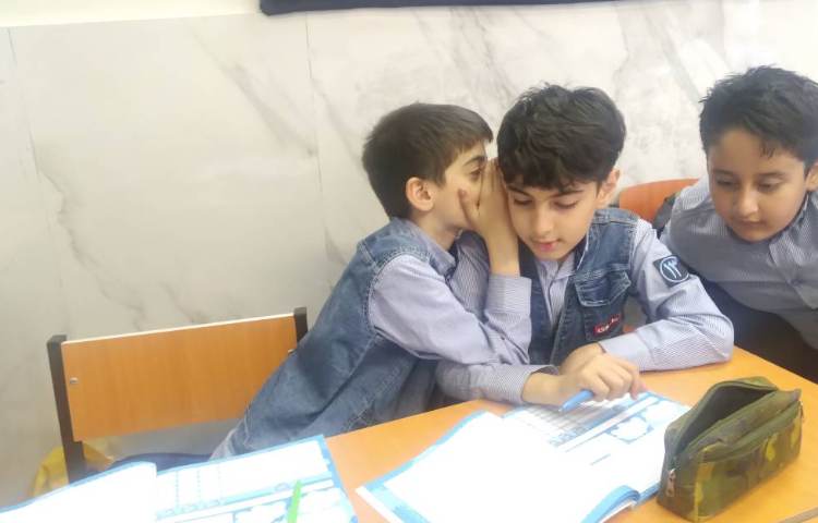 زنگ املا:املای در گوشی از درس چشم‌های آسمان 1