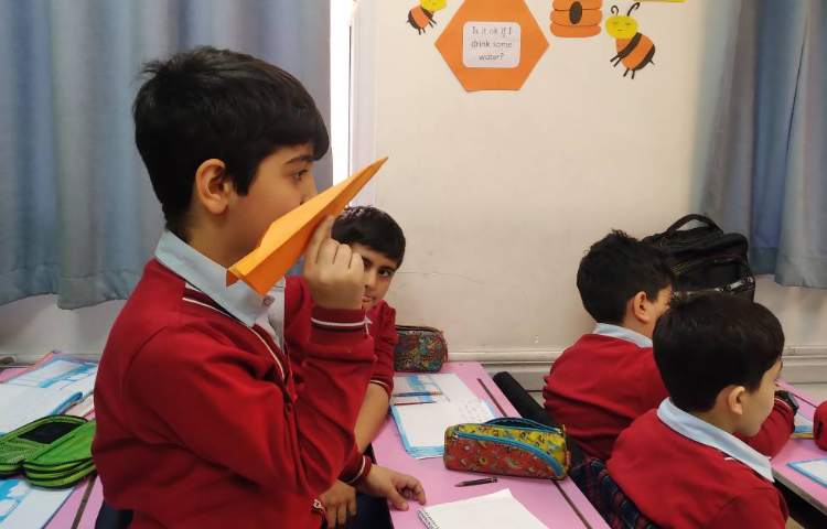 زنگ املا: املای موشکی از درس ایران عزیز 1