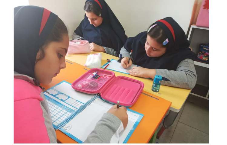 زنگ املا و زنگ ریاضی 3