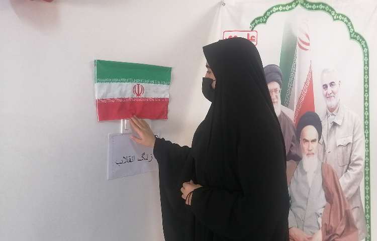 زنگ انقلاب و آغاز دهه فجر