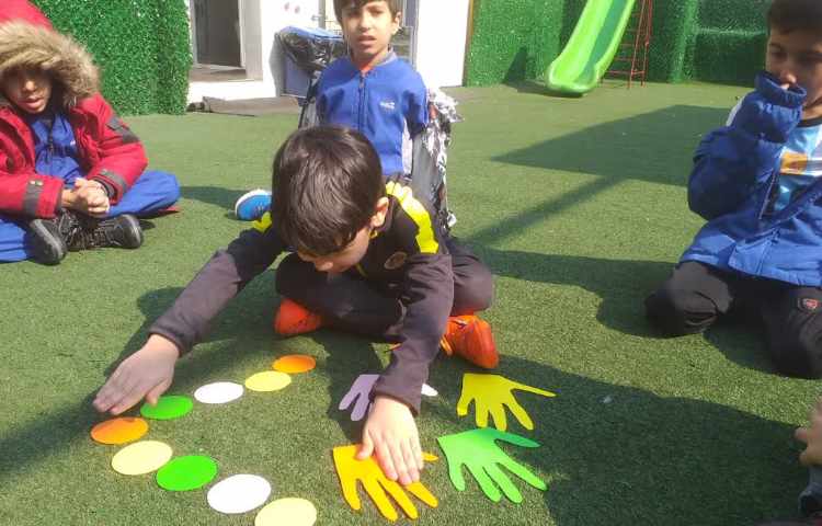 زنگ بازی هدفمند(کلاس بدون دیوار) 1