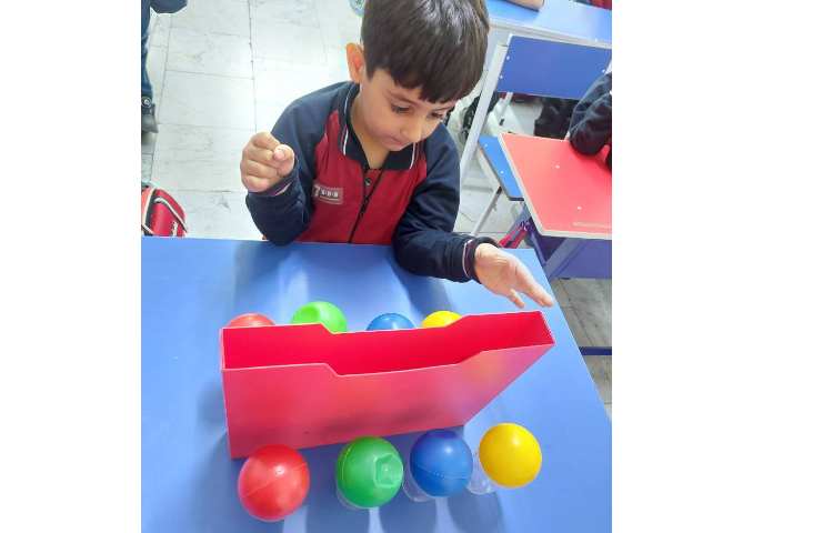 زنگ بازی هدفمند ،کلاس 106 خانم دهقان 8