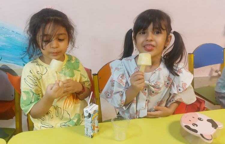 زنگ تفریح:آموزش درست کردن بستنی یخی 1