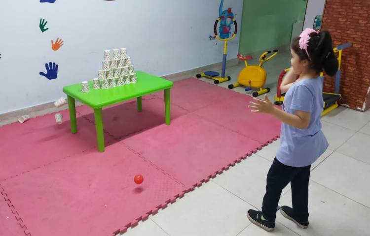 زنگ تفریح:لیوان چینی 10