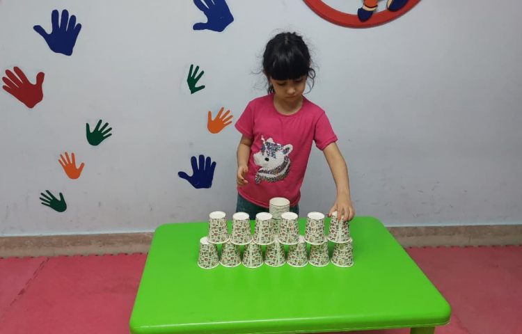 زنگ تفریح:لیوان چینی 5