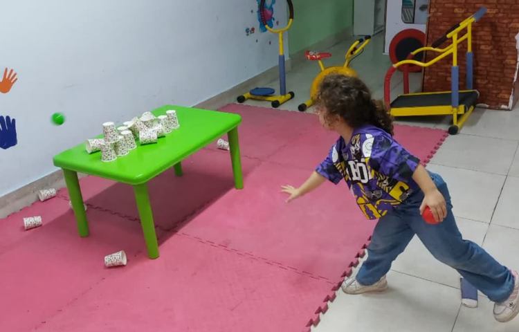 زنگ تفریح:لیوان چینی 6