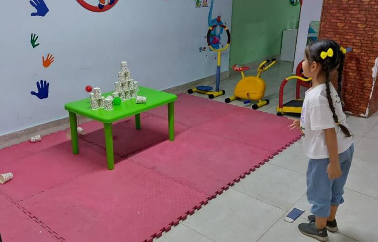 زنگ تفریح:لیوان چینی 8