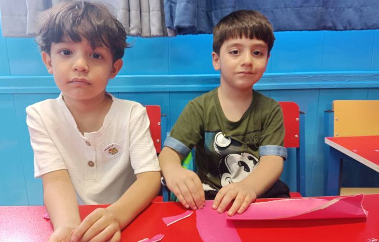 :زنگ تفریحی، با موضوع دست ورزی و تقویت مچ دست 3