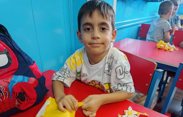 :زنگ تفریحی، با موضوع دست ورزی و تقویت مچ دست 6