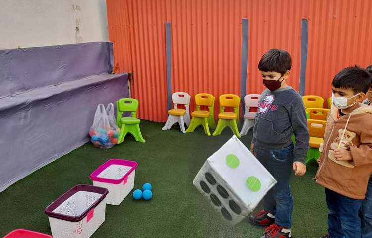 زنگ تفریحی شاد در دوشنبه های زبانی دبستان علوی 2