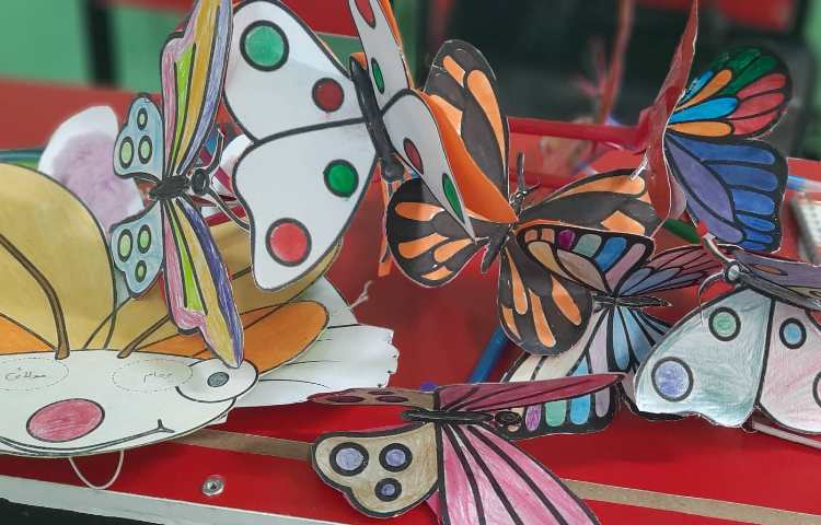 : زنگ تفریح (بازی ساختنی)، ساخت پروانه متحرک