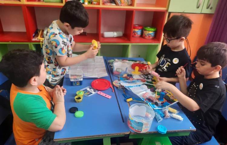 : زنگ تفریح، ساخت تابلوی طبیعت با خمیر 1