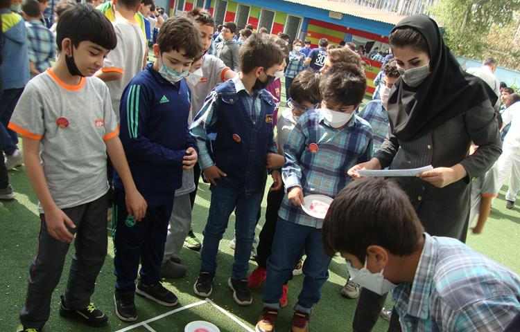 زنگ تفریح شاد در دوشنبه های زبانی 11