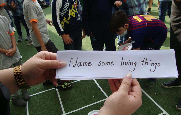 زنگ تفریح شاد در دوشنبه های زبانی 9