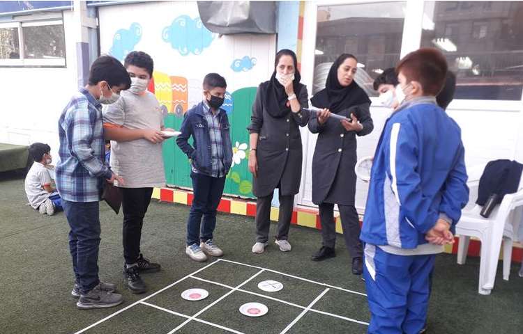 زنگ تفریح شاد در دوشنبه های زبانی