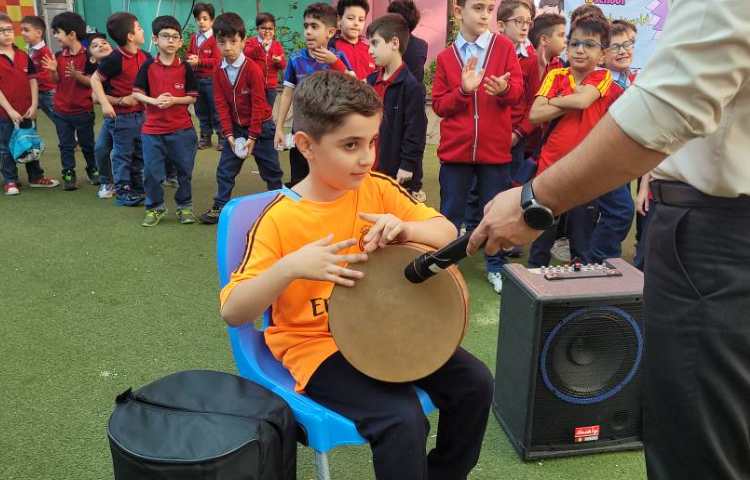 زنگ تفریح شاد 1