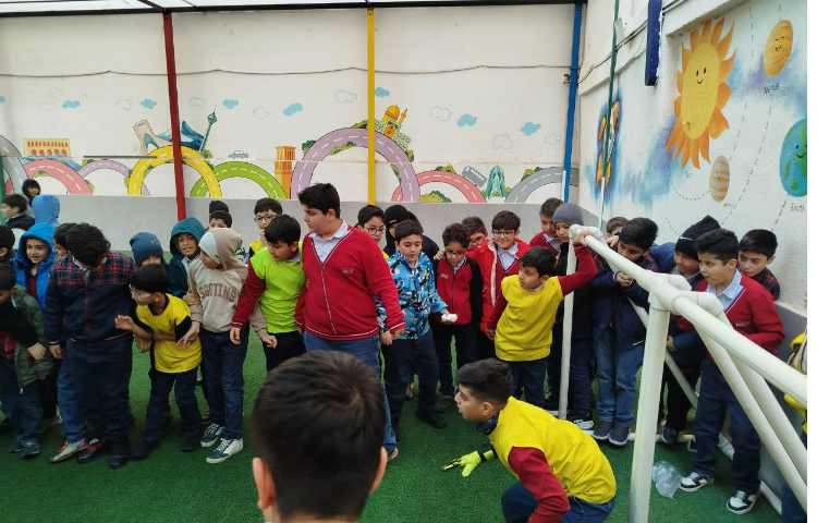 زنگ تفریح شاد 12