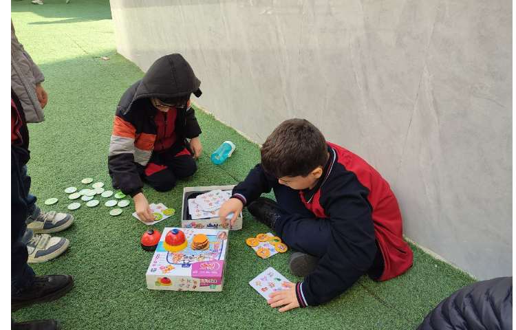 زنگ تفریح شاد 13